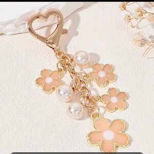 Cute Flower/Pearl Heart Keychain, Purse/Backpack Charm New